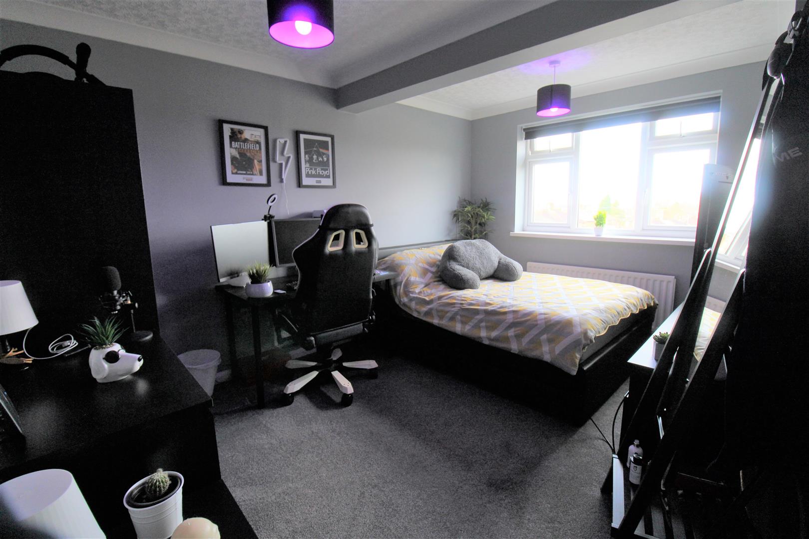 Eaveswood Road, Abbey Hulton, Stoke-On-Trent